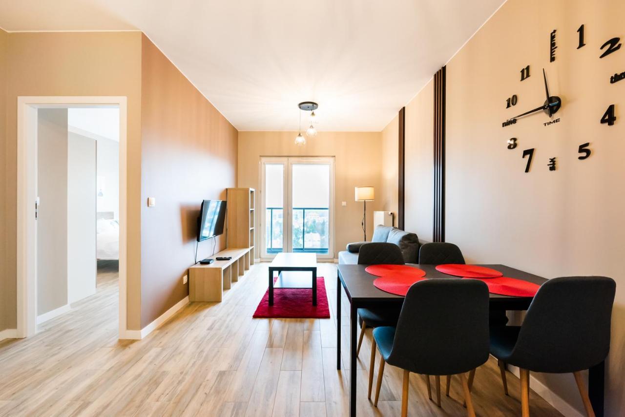 High Wilanow Elegant Apartment 바르샤바 외부 사진