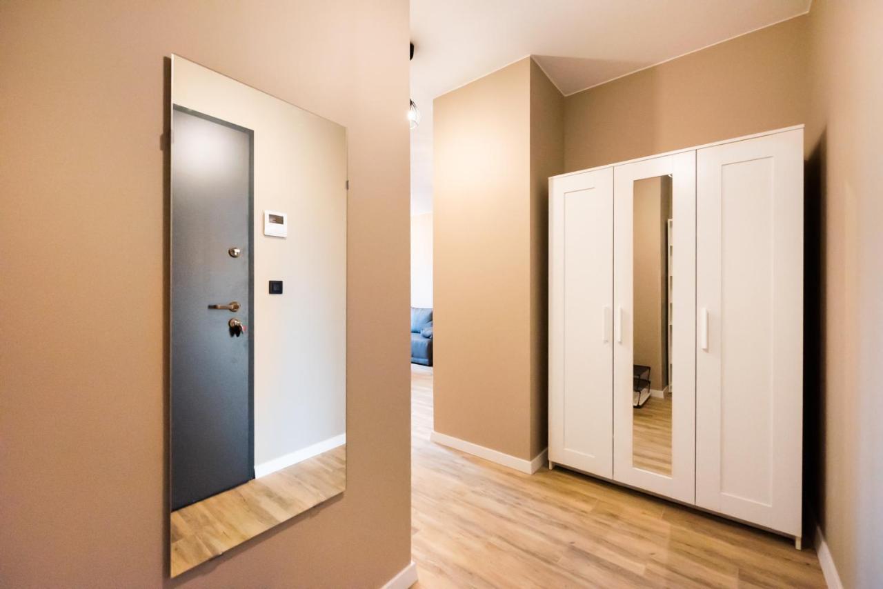 High Wilanow Elegant Apartment 바르샤바 외부 사진